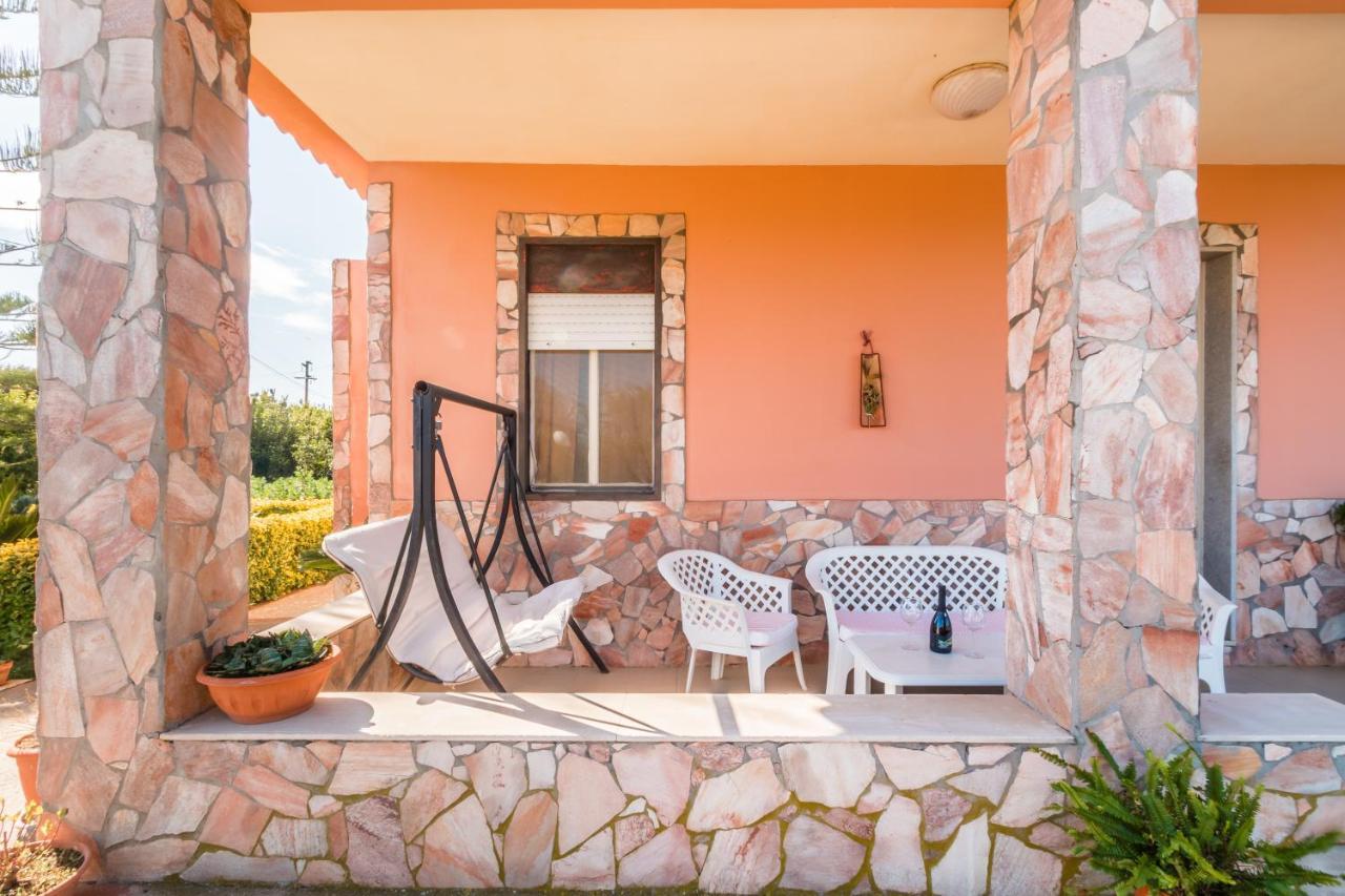 Villa Rosa Near The Sandy Beach, Parking & Wifi Ното Экстерьер фото